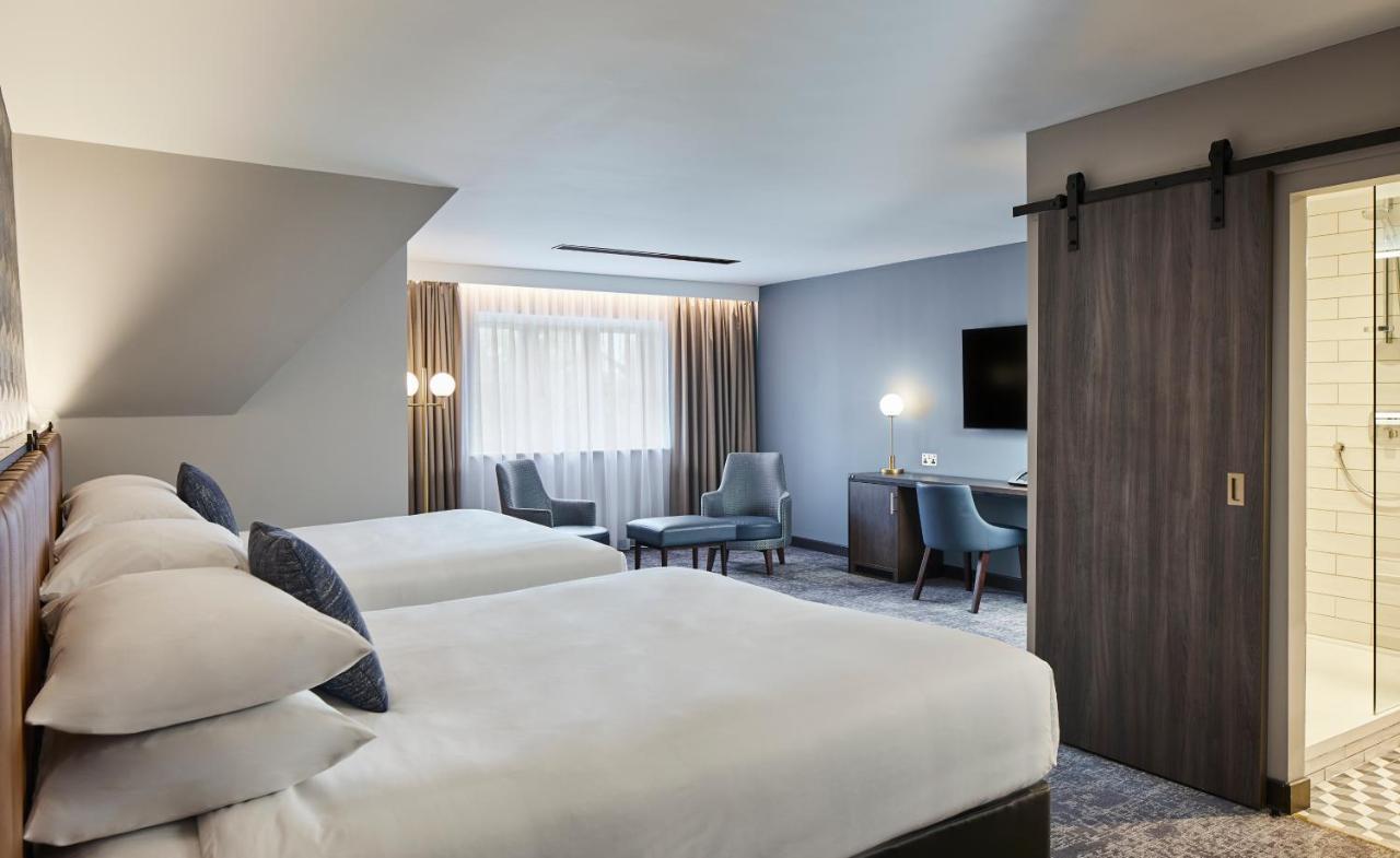 Four Points By Sheraton London Gatwick Airport Horley Esterno foto